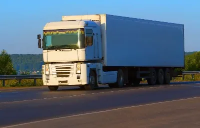 İzmir ile Kumlu Arası Öğrenci Eşyası Taşıma